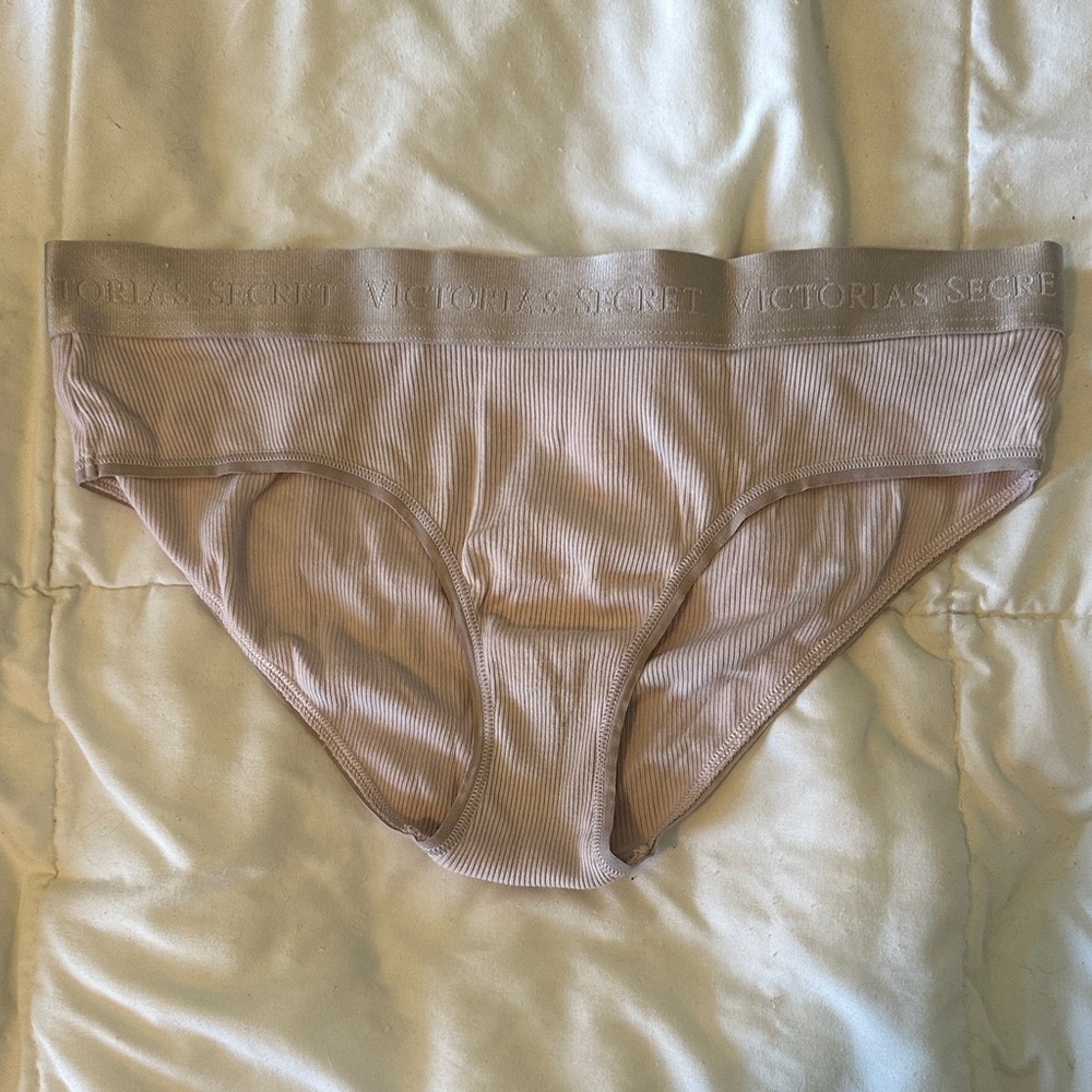Victoria's Secret Ribbed pink Briefs